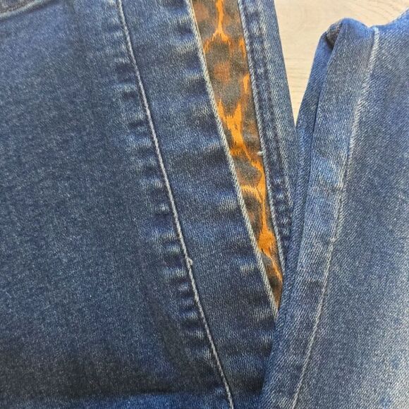 Velvet jeans. NWT never worn. Flare leg - Picture 2 of 9